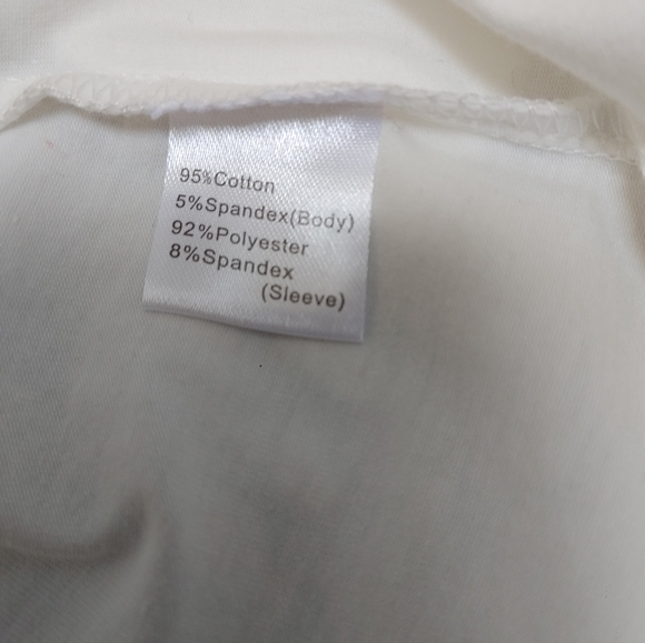 Pretty Amazon Top - Picture 5 of 6